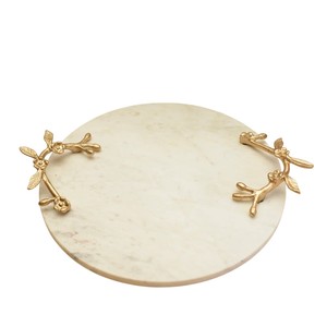 Plateau de service en marbre blanc de qualité supérieure avec poignées en métal en forme de feuille, plateau décoratif artisanal pour la maison, la cuisine, la salle à manger et la présentation - Product Image 2