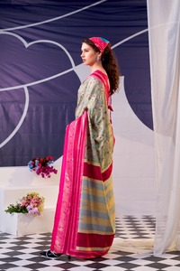 Sari Tradicional Indio Informal con Estampado Floral para Uso Diario y Eventos Festivos para Mujer, Atuendo Cómodo, Elegante y Moderno - Product Image 3