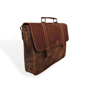 Bolso para portátil de cuero con cierre de cremallera y correa para el hombro, hecho con cuero de primera calidad, impermeable, sostenible y duradero. - Product Image 6