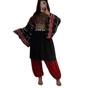Robe traditionnelle afghane brodée en mousseline de soie, dentelle et cachemire, style Kuchi Pathani, écologique et respirante pour femmes - Product Image 1