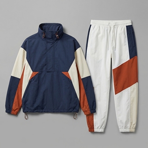 ชุดแจ็คเก็ตและกางเกงวอร์มผู้ชายแบบมีฮู้ดกันน้ำ ผ้าไนลอน ปักโลโก้ตามสั่งจากผู้ผลิต สไตล์ลำลอง - Product Image 1