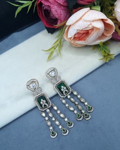 Handcrafted Delicate Radiant <b>Cut</b> <b>Stone</b> Kundan Chandelier Earrings Antique Gold Plated Earrings <b>For</b> Special Occasion And Parties - Product Image 3