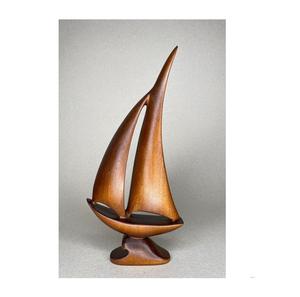 Modèle de bateau en bois décoratif nautique, thème côtier, pièce d'art artisanale pour présentation à la maison sur étagères - Product Image 1