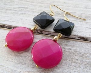 Minimalist Resin <b>Stud</b> <b>Earrings</b> Pressed Flower Resin <b>Earrings</b> Gold Leaf Resin <b>Earrings</b> for Women Lightweight Artistic Resin Earri - Product Image 3