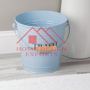 Poignée en bois enduit de poudre bleue pour les accessoires de maison et de jardin Poubelle décorative en fer avec logo personnalisé et poignée en fer - Product Image 2