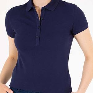 Polo à manches courtes de couleur marine pour femmes, design classique et confortable avec boutons, vente en gros - Product Image 6
