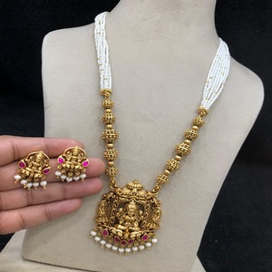 Gorgeous Antique Polish Premium Quality Brass Metal Jadau Stone Temple <b>Jewellry</b> Sugar Beads Long Haram Necklace Set For Women - Product Image 2