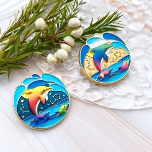 Insignia de metal personalizada de alta calidad hecha a medida de metal esmalte duro impresión UV Pin insignia, Marktex - Product Image 4