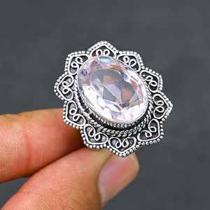 Anillo de Plata con Kunzita Rosa Creada en Laboratorio, Corte Ovalado, Hermoso Anillo de Piedra Pera, Joyería de Boda Hecha a Mano para Fiesta - Product Image 4