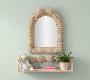 Étagère murale décorative en rotin naturel fait main, au design charmant avec nœud, idéale pour la chambre de bébé fille. - Product Image 5