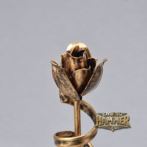 Sculpture décorative artisanale en métal antique en forme de rose, motif spirale végétale, décoration florale pour la maison avec un design floral unique sans feuilles - Product Image 3