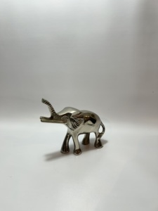 Figurine de grenouille en métal noir, sculpture animale décorative, ornement de bureau, de maison ou de jardin, statue de collection, cadeau pour les amateurs de décoration! - Product Image 3