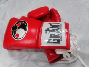 Guantes de Boxeo de Cuero Vacuno Impermeables para Adultos, Más Vendidos, para Entrenamiento de Muay Thai y Sparring, con Acolchado Grueso y Protección para las Manos - Product Image 5