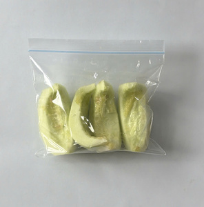 Ces sacs à fermeture éclair écologiques et réutilisables sont fabriqués à partir de plastique vierge de haute qualité à 100 %. Impression personnalisée disponible. - Product Image 1