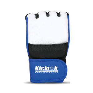 Gants de MMA haute performance avec ajustement sécurisé, conçus pour les entraînements et les combats intenses - Product Image 3