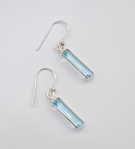 Pendientes Largos de Plata 925 con Topacio Azul, Antideslustre, Ligeros, Fabricados en India - Product Image 4