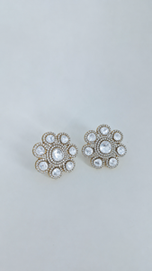 Pendientes de Plata 925 de Primera Calidad, Chapados en Oro, con Diseño de Flor Redonda y Pedrería Kundan, Joyería de Lujo para Mujer - Product Image 3