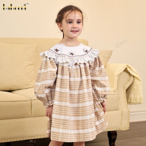 Obispo de lana a cuadros con flor de algodón ODM vestido de niña de las flores al por mayor fabricante de vestidos de niña smocked en Vietnam - DR4283 - Product Image 5