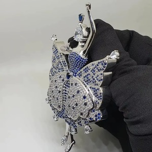 Broche Danseuse de Ballet en Argent 925 Diamant Saphir Bleu Bijoux de Luxe pour Femme Certifiée IGI - Product Image 2