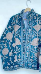 Veste en velours bleu brodée pour femme, col montant, motif floral, style bohème, pour l'automne - Product Image 5