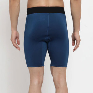 Shorts de sport respirants, nouvelle collection, coupe ajustée, taille élastique, haute qualité, tendance, pour la course et l'entraînement, personnalisables avec logo. - Product Image 4