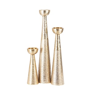 Ensemble de porte-bougies élégants en or rose, supports à bougies modernes et fins en métal pour centres de table de mariage, décoration de table à manger - Product Image 3