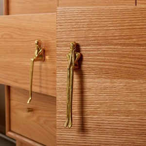 Poignée de porte minimaliste en laiton, forme irrégulière, durable, décoration de meubles d'intérieur, utilisation dans le salon - Product Image 6