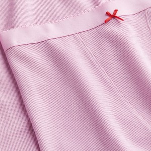 Conjunto de 2 piezas de satén personalizado para mujer - Sudadera térmica de manga larga y pantalones cortos con lazo, patrón liso, cintura alta frontal - Ideal para verano - Product Image 6