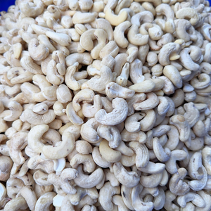 Wholesales Vietnam Cashew <b>Nuts</b> WW180, WW240, WW320, LP, WS Cashew Cashew <b>Nuts</b> India OEM, ODM - Product Image 1