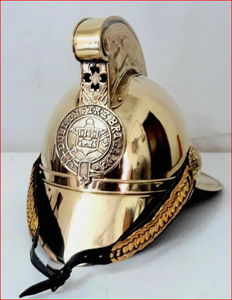 Casque de pompier antique en laiton, casque historique en laiton pour cosplay, accessoire de costume poli et électroplaqué - Product Image 2
