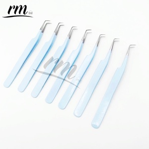 Pinzas para Pestañas RMI de Alta Calidad con Logotipo Personalizado, de Acero Inoxidable, Curvadas a 90 Grados, con Punta Plateada, Duraderas, con Recubrimiento en Polvo Azul Cielo - Product Image 5