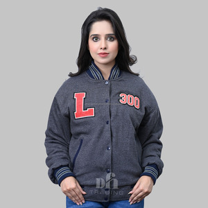 Blousons Bomber Varsity en Denim Enduit Brodés Personnalisés pour Hommes – Col Montant Décontracté, Réversibles et Respirants pour l'Hiver - Product Image 1