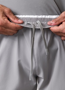 Shorts de jogging pour hommes en coton épais, respirants, à taille mi-haute avec cordon de serrage, personnalisables par broderie sur toile, vente en gros - Product Image 3