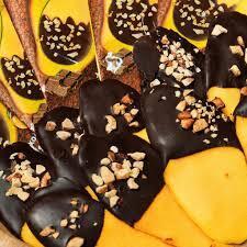 Mangues séchées de haute qualité, trempées dans du chocolat noir, collation de luxe, vente en gros - Product Image 2