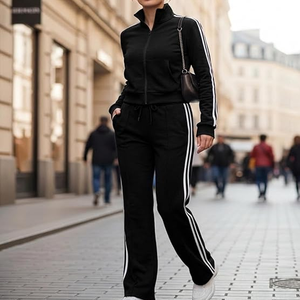 Conjunto de 2 Piezas para Mujer con Logotipo Personalizado, Top Raglán de Manga Larga y Pantalones Ajustados de Jersey de Algodón para Verano - Product Image 3