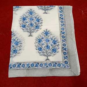 Écharpe en pur coton doux à pompons pour femme, châle de voyage, étole, bandana, dupatta, imprimé floral indien fait main au bloc - Product Image 5