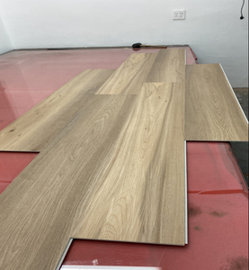 พื้นไวนิลหรูหราทนทานต่อการสึกหรอ หนา 12 มิล 20 มิล ชั้นป้องกันการสึกหรอ หนา 5 มม. 6 มม. 7 มม. พื้นไวนิล SPC แกนแข็ง - Product Image 3