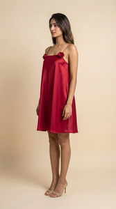 Robe Courte Tendance en Satin Uni pour Femme – Idéale pour l'Été, les Fêtes et les Clubs – Tissu Léger – Vente en Gros - Product Image 5