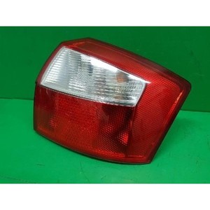 ไฟท้ายขวามือสอง A4 รุ่น 8E0945096 - Product Image 1
