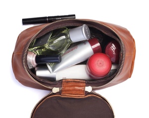 Hot Selling stylish Grooming Material <b>Leather</b> Multifunctional for Ladies <b>Bag</b> Makeup Travel Custom Logo <b>Leather</b> Cosmetic <b>Bags</b> - Product Image 2