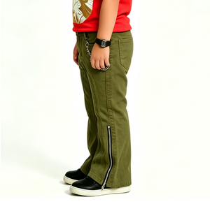 Pantalon évasé vert olive pour homme, style punk, taille basse, avec fermetures éclair aux chevilles, rivets et chaînes - Product Image 5