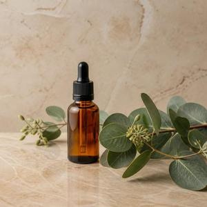 Aceite Esencial de Eucalipto de Alta Gama para Purificación del Aire, Aromatización de Habitaciones y Aplicaciones Naturales para el Cuidado del Hogar a un Precio Económico - Product Image 5