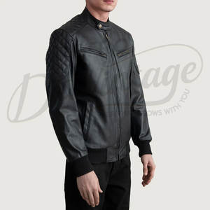 Chaqueta de Motociclista de Cuero Negro con Hombros Acolchados con Diamantes, Corte Ajustado, Cuello Alto, Cuero Genuino - Product Image 5