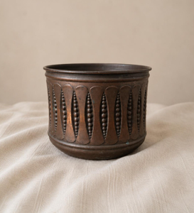 Macetas Decorativas de Metal Bronce, Urna de Cobre Antigua, Macetas Vintage para Decoración de Jardín Exterior Nórdico - Product Image 1