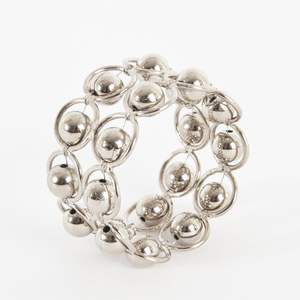Anillo de Servilleta Metálico Opulento Diseñado para una Presentación Elegante en la Mesa de Comedor - Product Image 5