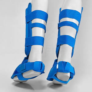 Espinilleras Ligeras de Cuero para Karate, para Entrenamiento y Práctica de Artes Marciales, Personalizables, Precio al por Mayor - Product Image 5