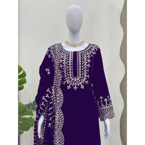 Conjunto de Traje XL para Fiesta con Bordado de Hilo y Lentejuelas - Product Image 6