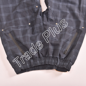 Pantalon de neige noir avec graphisme latéral blanc, imperméable et coupe-vent, doublure chaude, taille à cordon de serrage, fermetures éclair de ventilation, bas élastiques - Product Image 3