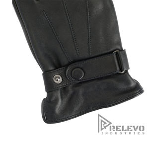 Gants unisexes pour adultes en cuir noir de qualité supérieure, perforés, respirants, avec logo personnalisé, avant et arrière, pour toutes les saisons - Product Image 3