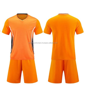 Maillot de football personnalisé, impression par sublimation, broderie, 100% polyester, séchage rapide, extensible - Product Image 4